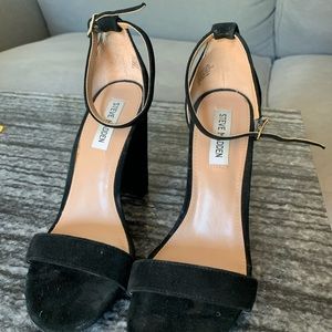 Steve Madden Dillon Block Heel in Black